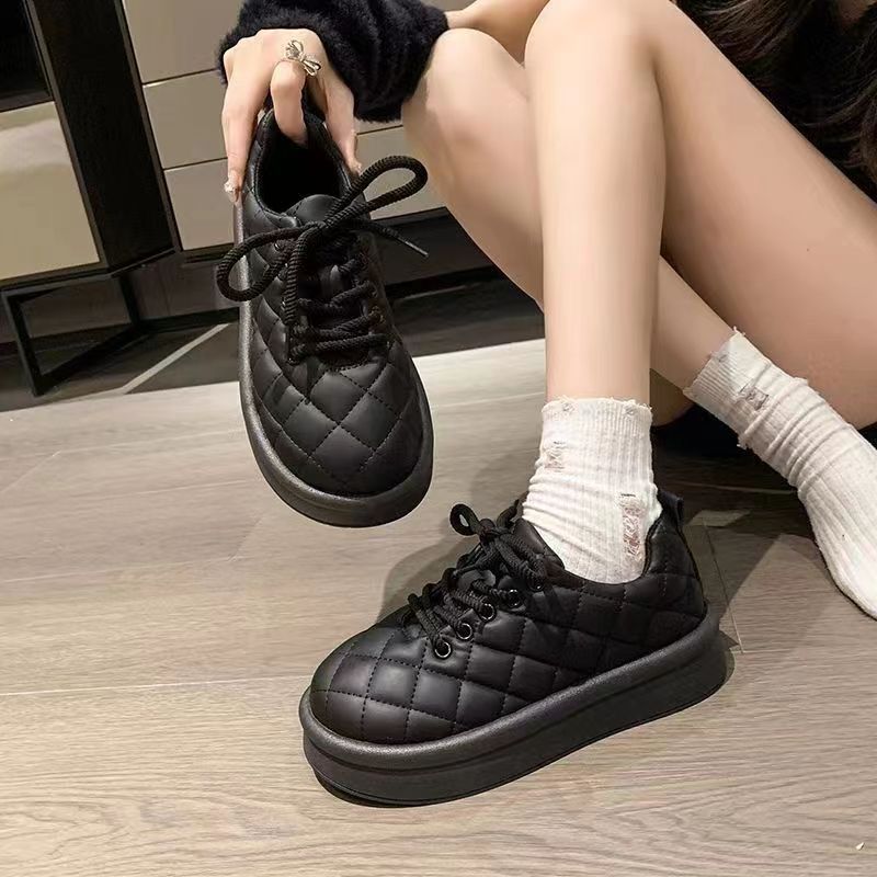 [Over 17,000 sold] Cotton shoes for women in winter, high-end plush insulation, thick diamond grid anti slip sponge cake, thick sole, oil resistant bread, student white shoes