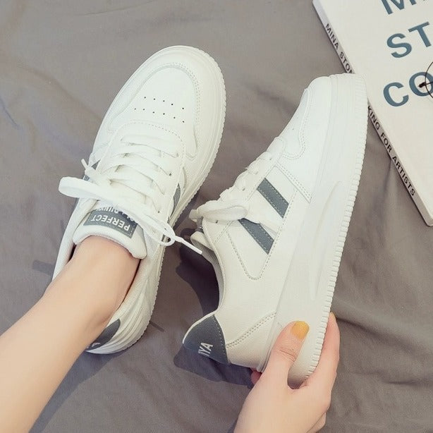 [Over 25,000 sold] Little White Shoes Women  Instagram Versatile Spring and Autumn Student Korean Edition Popular Soft Sole Casual Sports Board Shoes