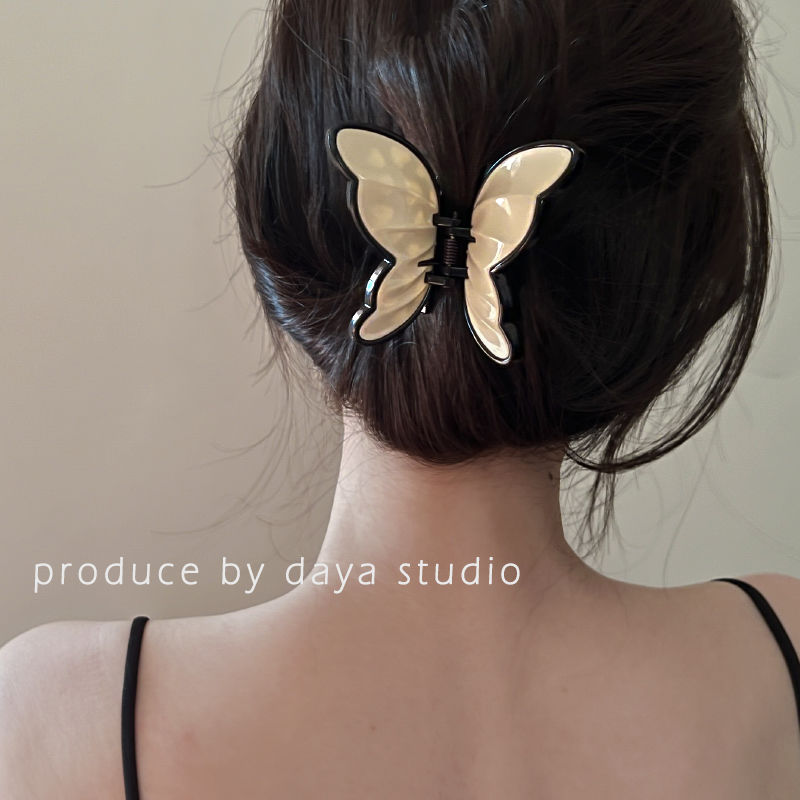 [Over 26,000 sold] Super Immortal Retro French Acrylic Butterfly Claw Clip Sweet and High end, Unique Design, Temperament, Shark Claw Top Clip
